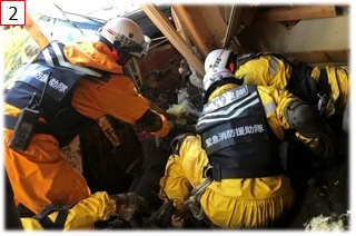 写真2：緊急消防援助隊活動の様子2(令和元年台風第19号)