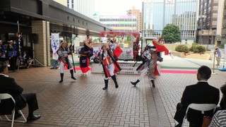 写真：西山形柏倉田植え踊り