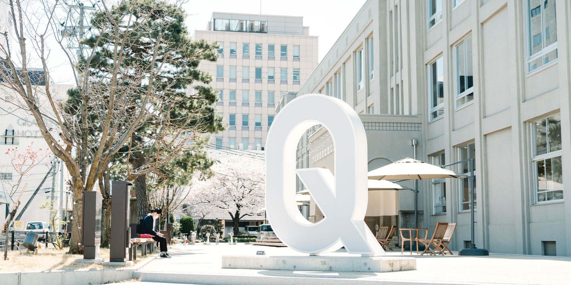 Q1
