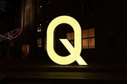 やまがたクリエイティブシティセンターQ1モニュメント