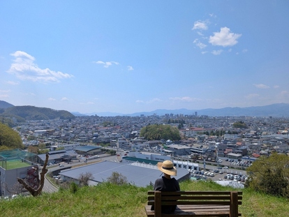 野伏山中腹