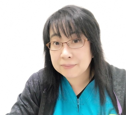 大場（おおば）マッキー広美（ひろみ）さん