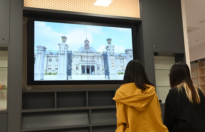 情報発信コーナーの写真