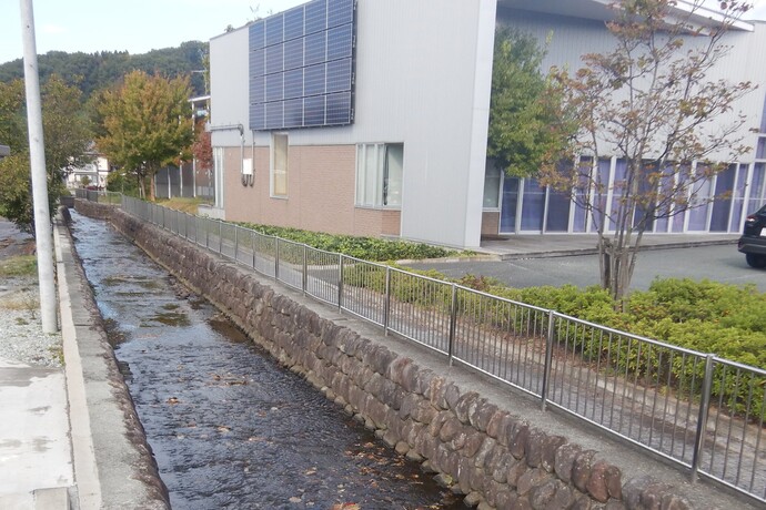 双月堰(山家町)