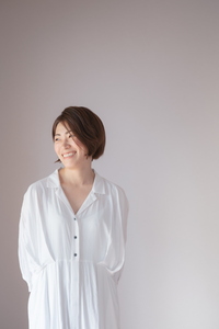 井上氏