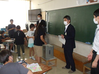 南山形小学校　出前講座