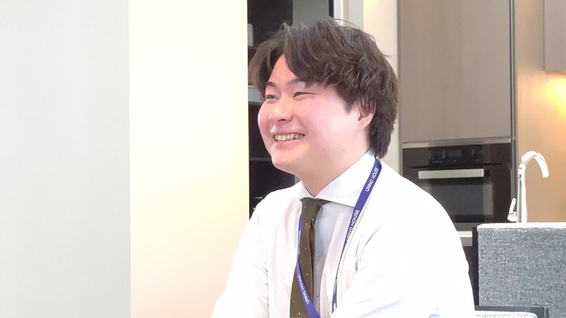 (1)岡崎さん写真