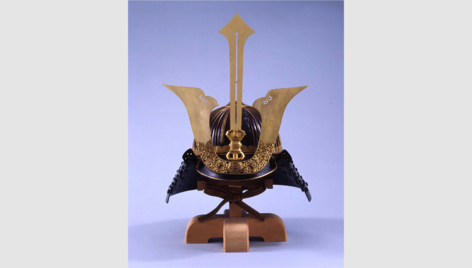 38-Plate Gilt-Edged Ribbed Sujikabuto Helmet (City Designated Cultural Asset) in Mogami Yoshiaki Historical Museum
