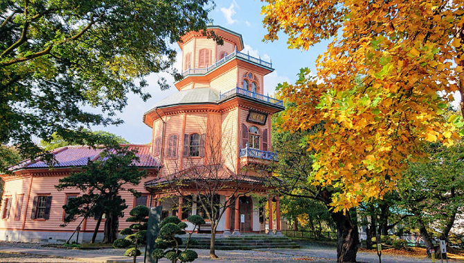 Colored leaves of Yamagata City Local Museum Presented by Yamagata City Tourist Association