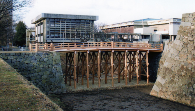 Completion of reconstruction of Honmaru Ichimonji-mon gate Ote-bashi bridge